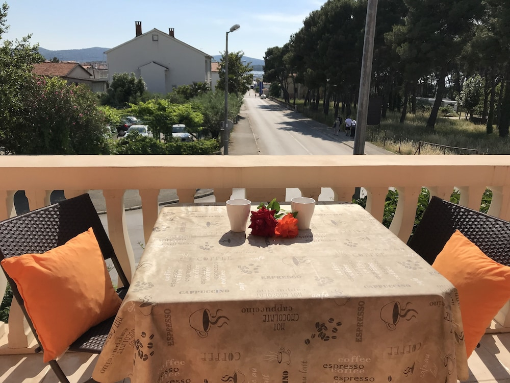 Apartmani AiA