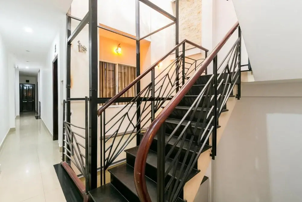 OYO 631 Long Phụng Hoàng Hotel