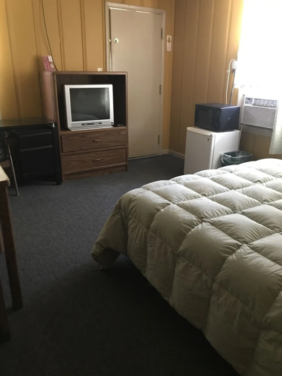 Coronado West Motel