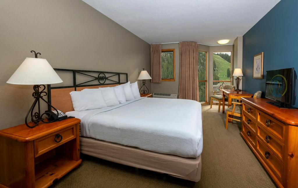 Winter Park Mountain Lodge