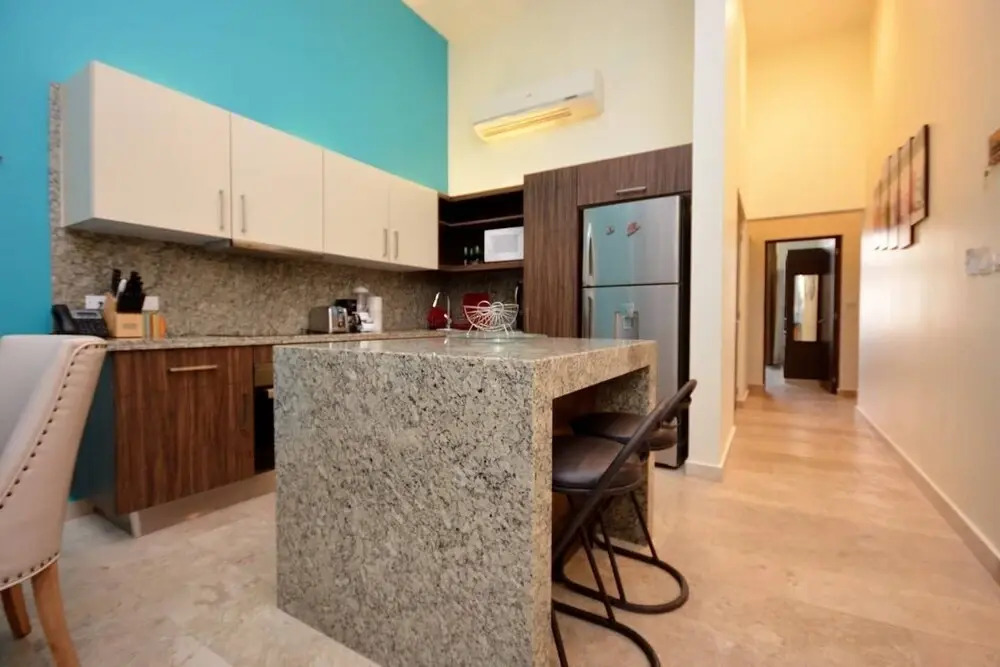 APARTAMENTO DE LUJO 5 min de 5ta y playa