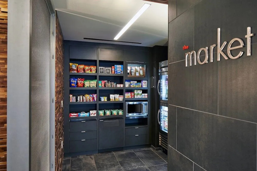 Courtyard by Marriott Baltimore Downtown/McHenry Row