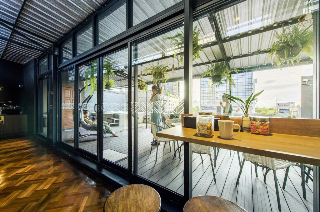 THE Posh Phayathai