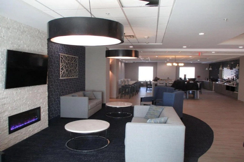 Holiday Inn Express & Suites Choctaw - Oklahoma City East by IHG
