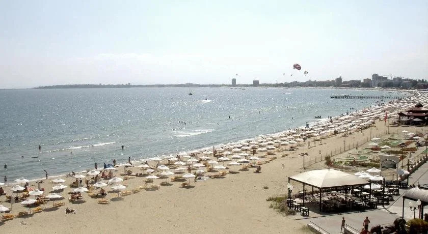 Carina Beach