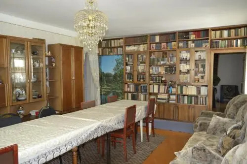 Manonis Guesthouse