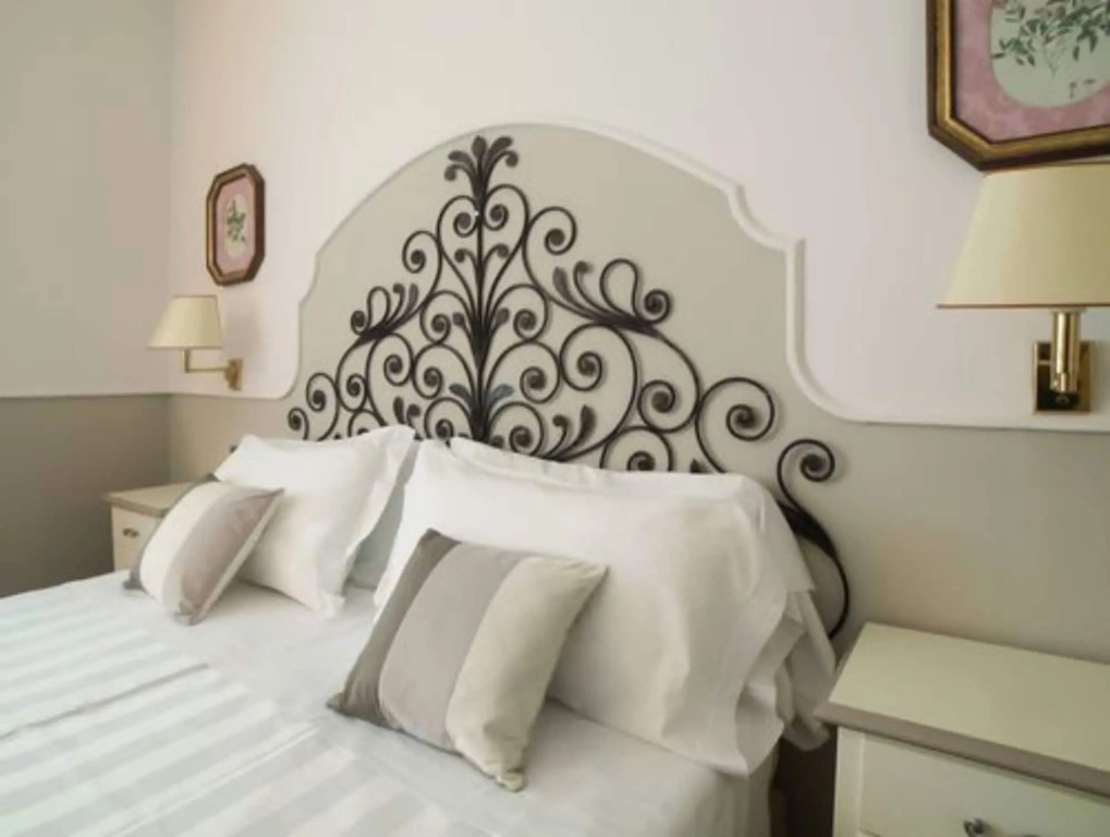 Hotel Jolanda