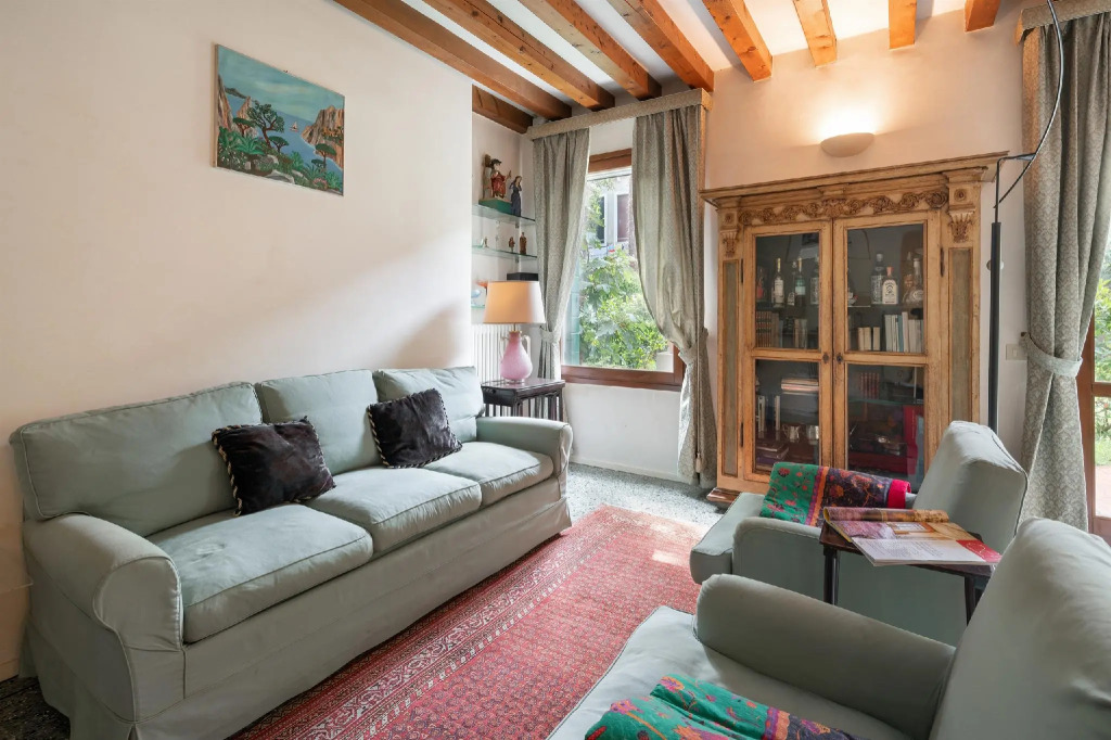 Garden Apartment