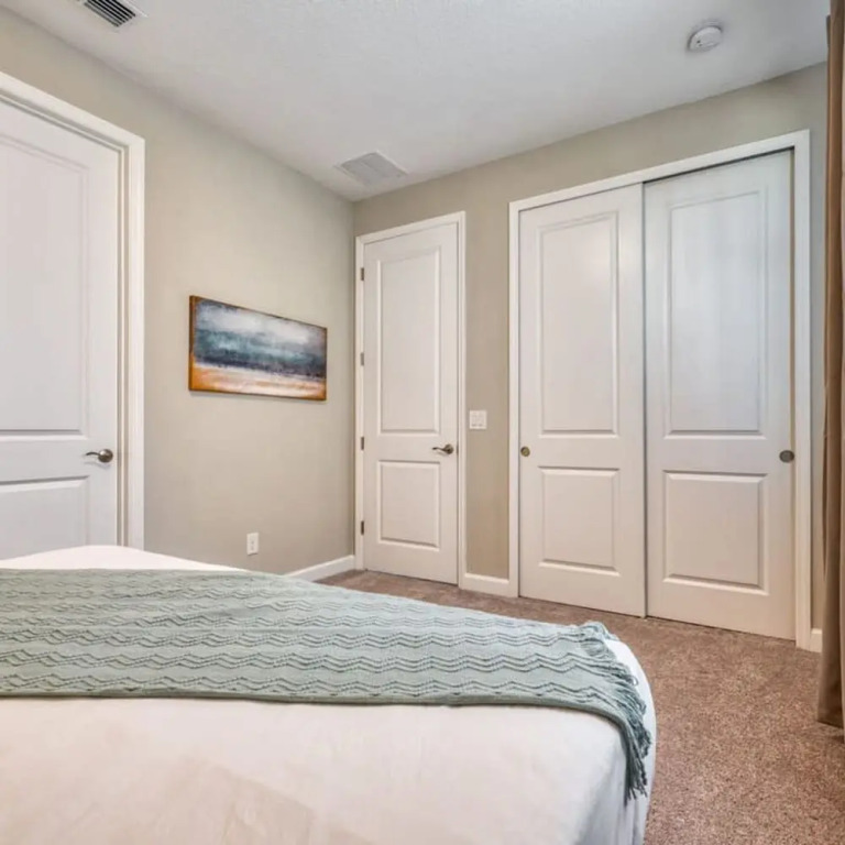 Super Spacious Near Disney With Private Pool