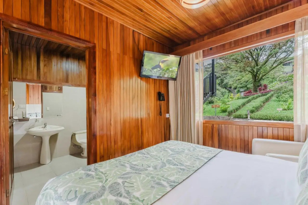 Hotel Heliconia - Monteverde