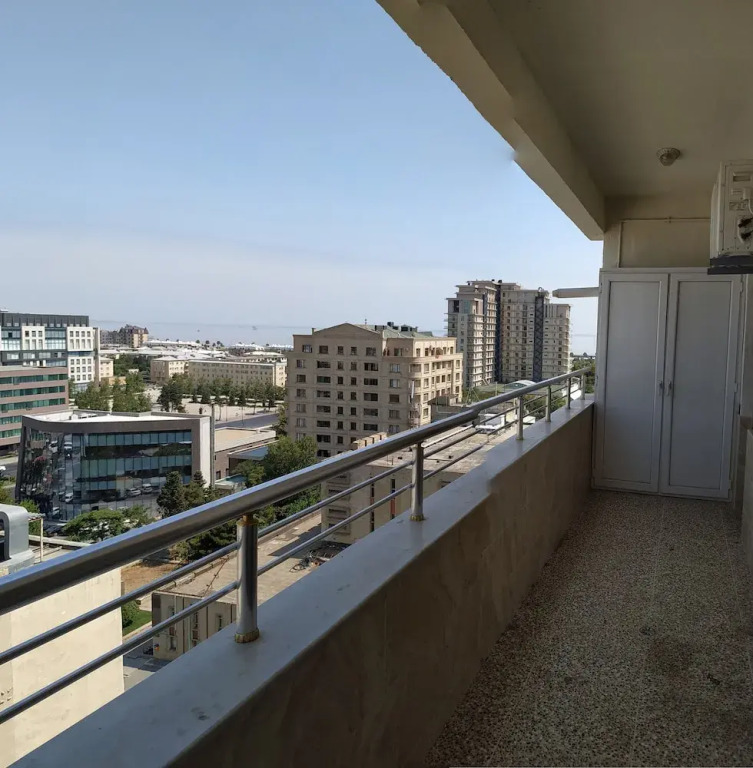 Туристические апартаменты в Баку, B056