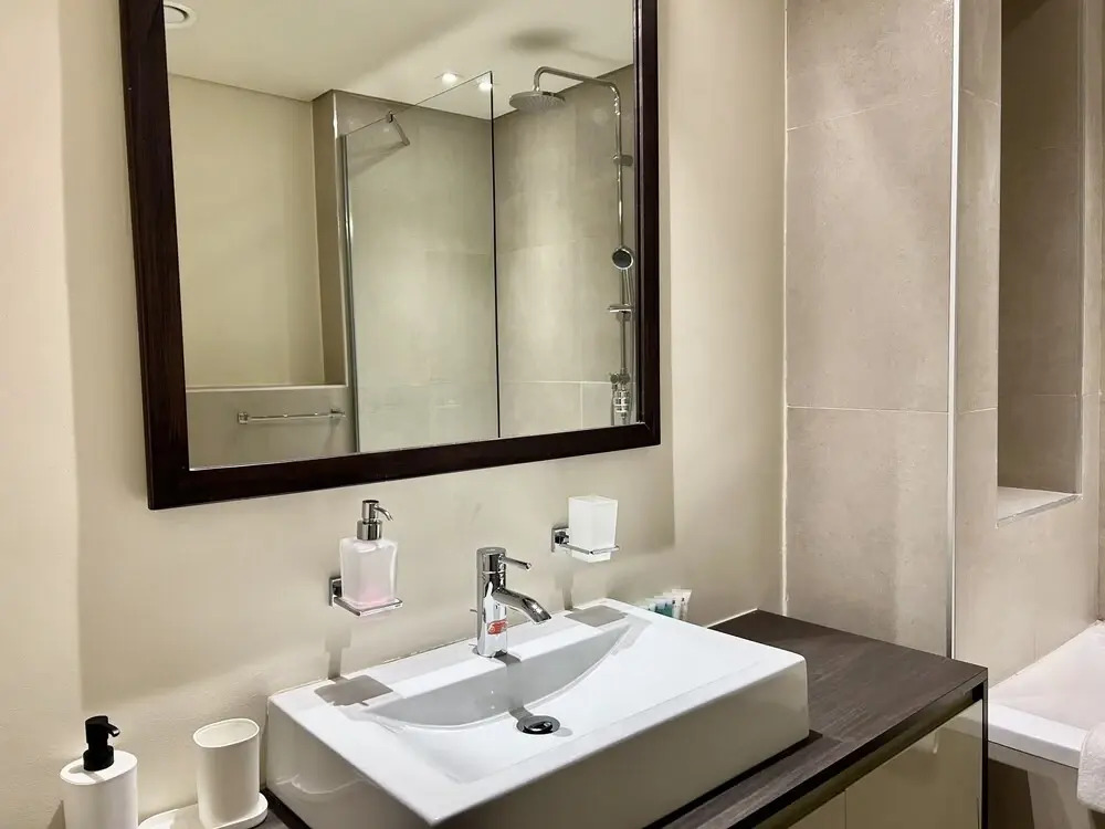 Gorgeous 1bedroom With Balcony at Park View Dubai