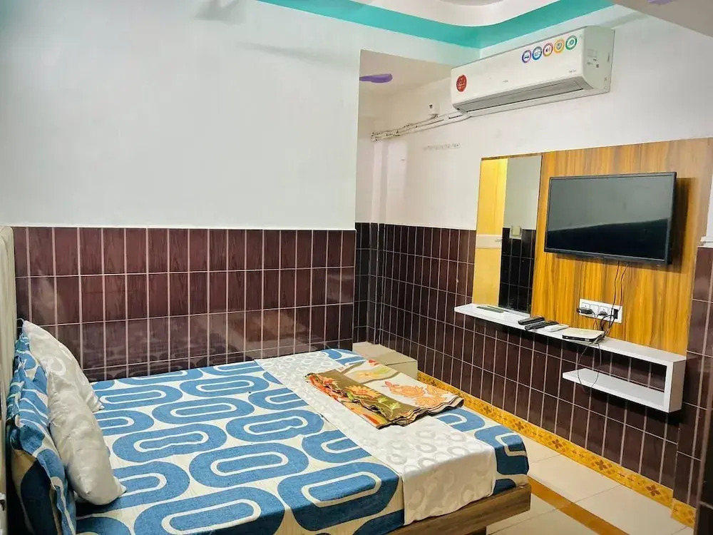 Hotel Ashadeep