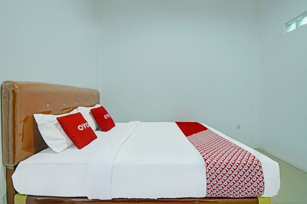 OYO 91852 Prima Guesthouse Syariah