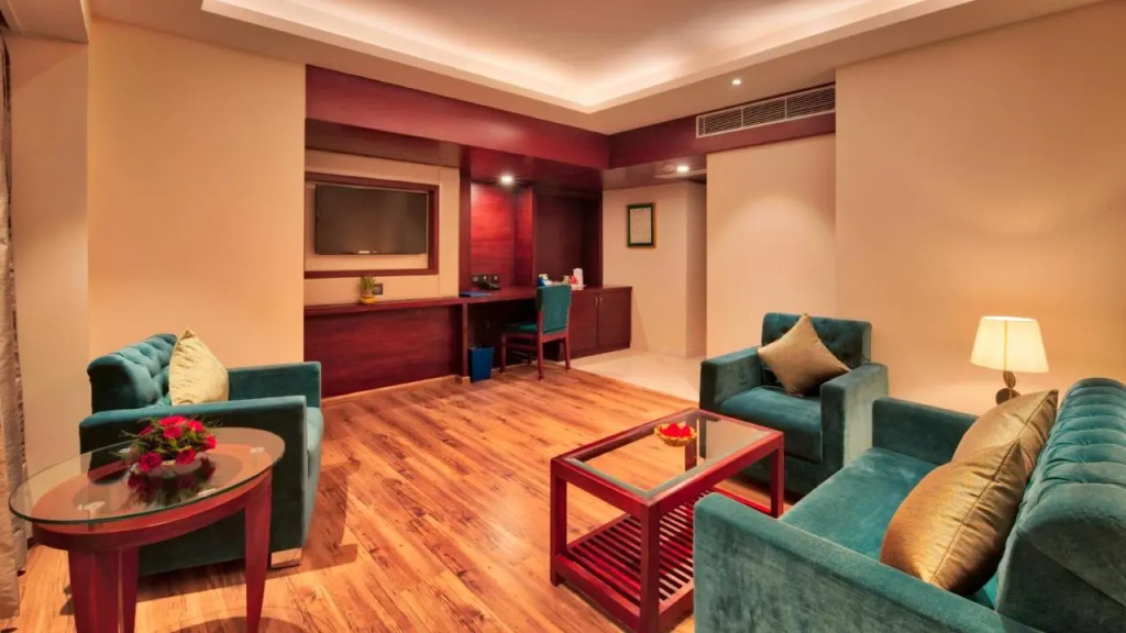 Golden Tulip Essential Jaipur