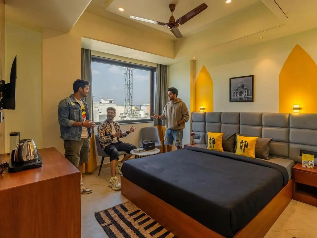 The Hosteller Agra, Tajganj