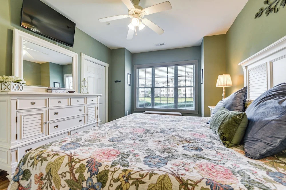 1st-floor Condo in Myrtle Beach ~ 2 Mi to Ocean!