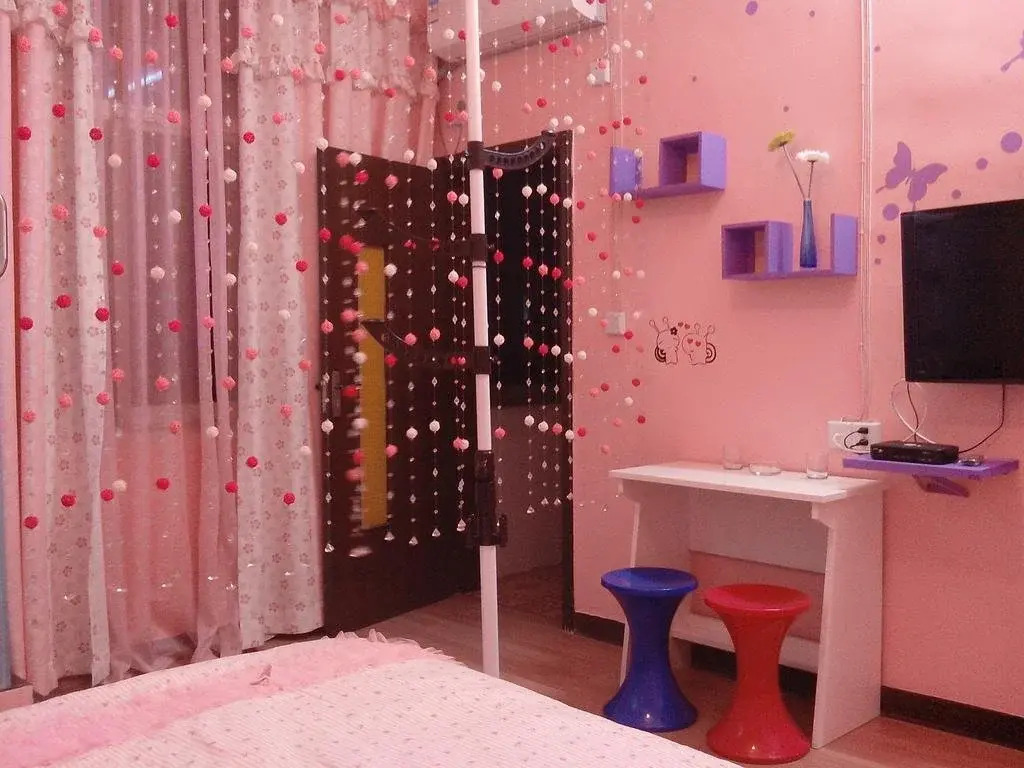 Yebuguisu Hostel