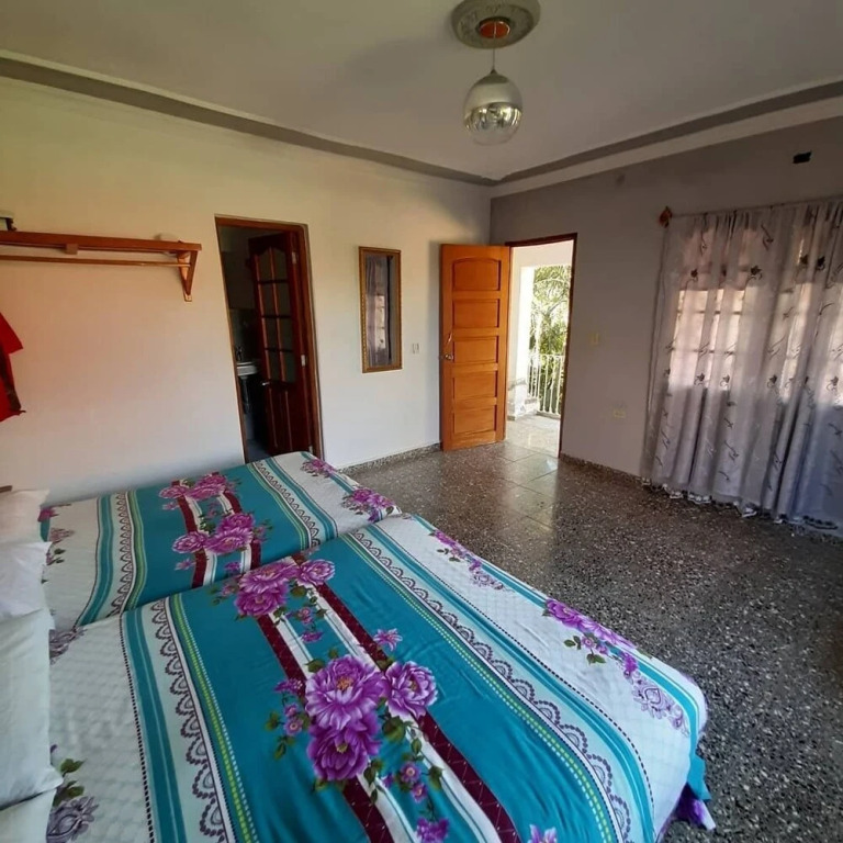 Hostal 14 De enero
