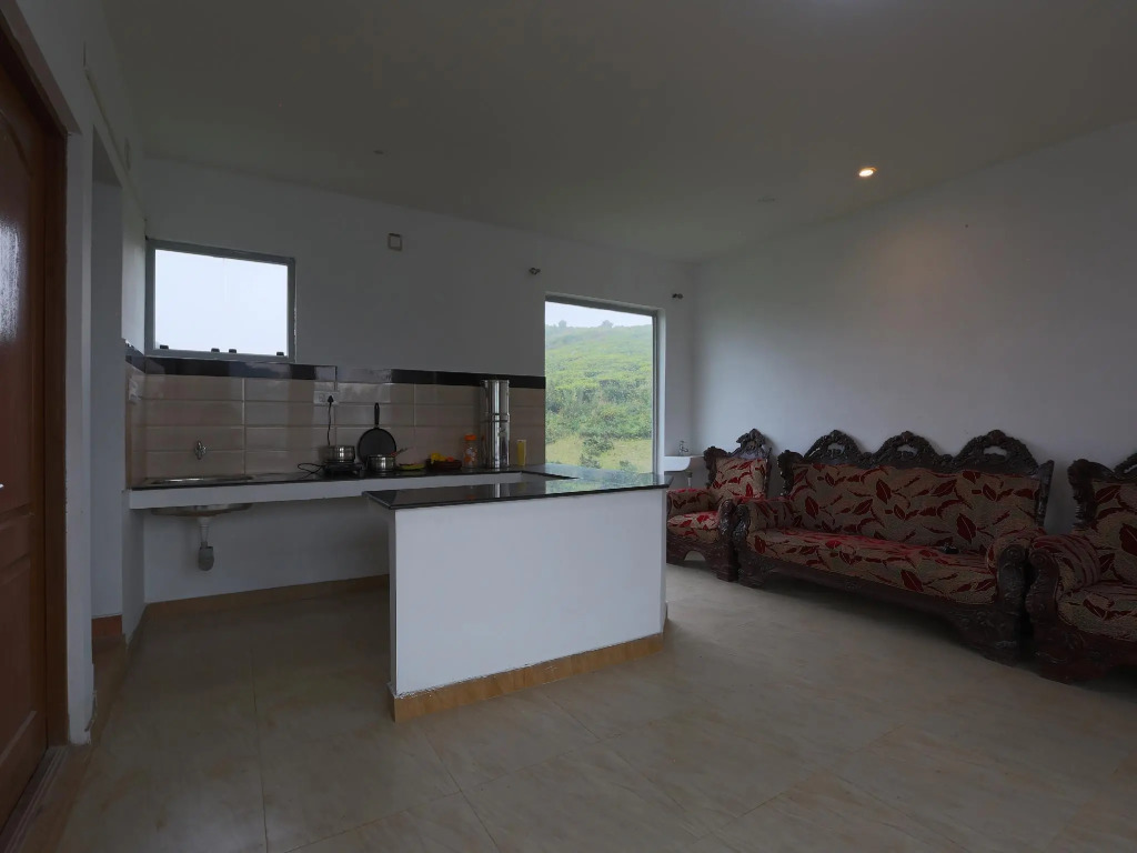 OYO 78095 Breeze Villa