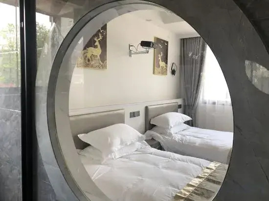 Baizhang Yijia Homestay
