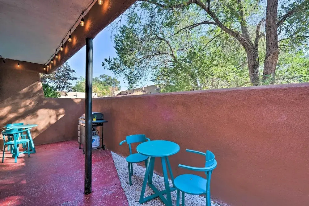 Santa Fe Bungalow ~ 2 Mi to Downtown!