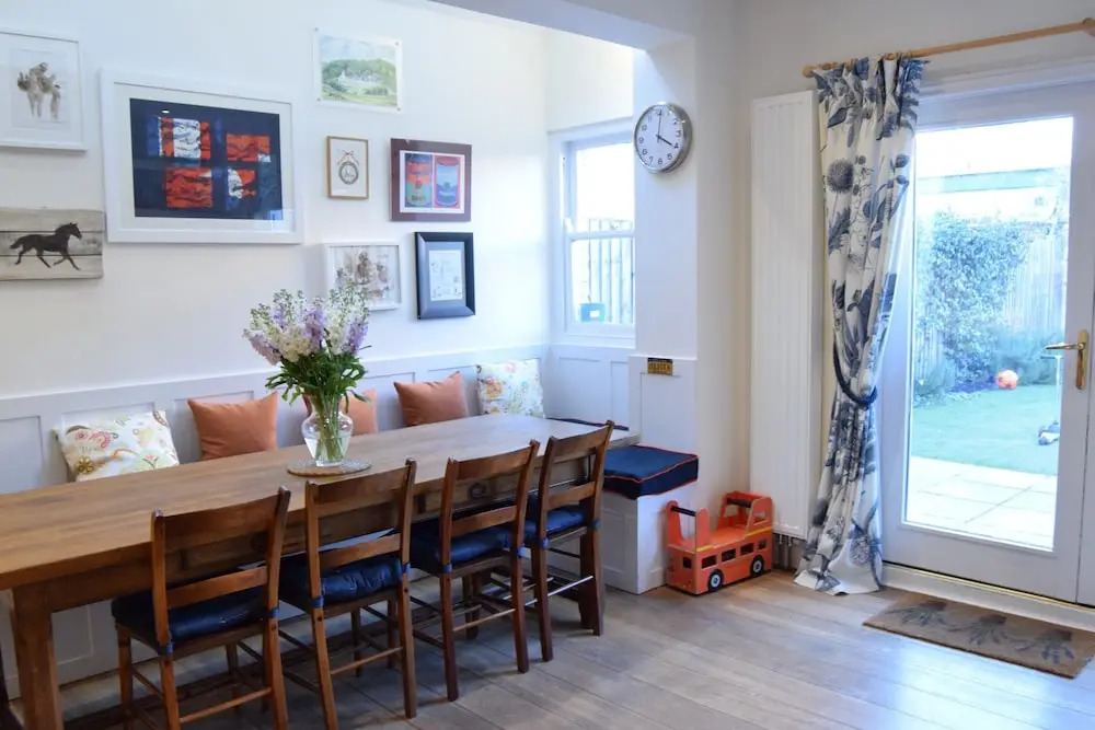 Luxury 3 Bedroom Family Home With Garden