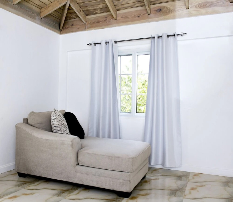 Pulse Suites at Villa Ronai