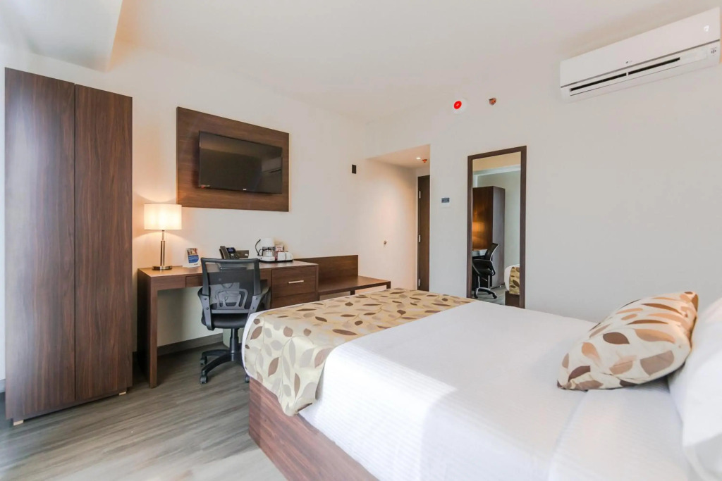 Sleep Inn Guadalajara Galerias