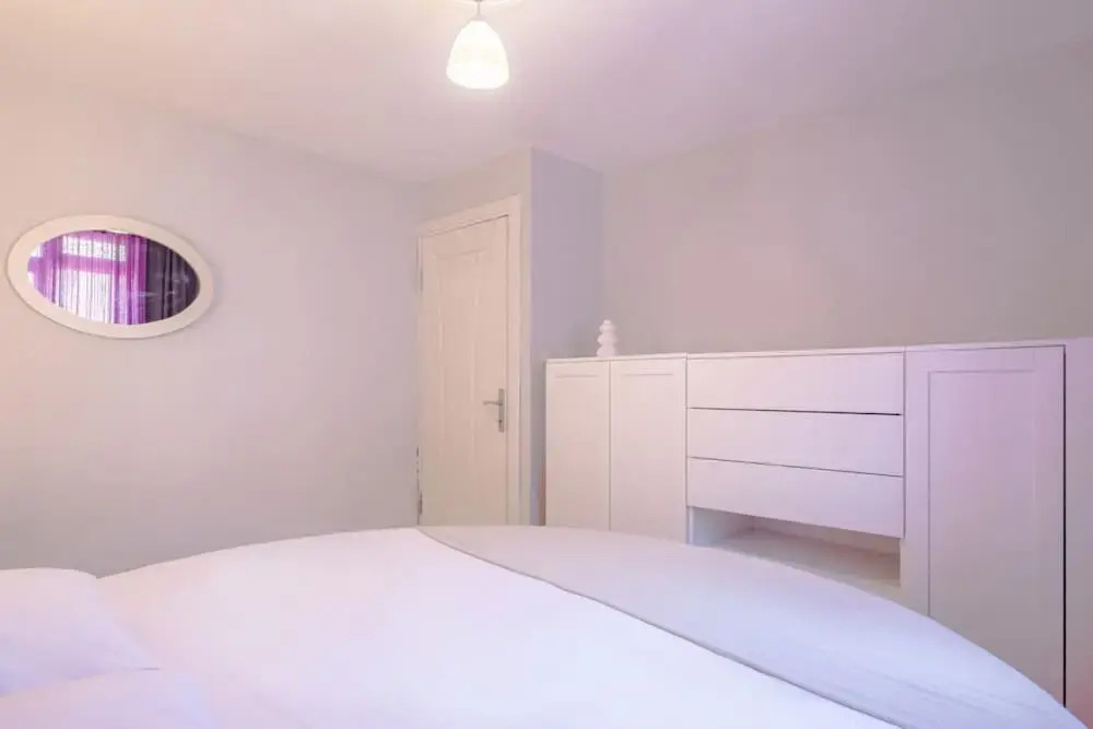 Colorful and Central Flat With Balcony in Kadikoy