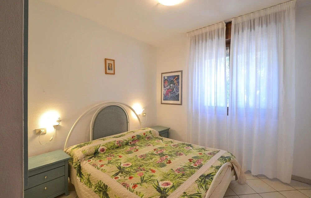 Beautiful Apartment in Rosolina Mare With 2 Bedrooms, Outdoor Swimming Pool and Wifi