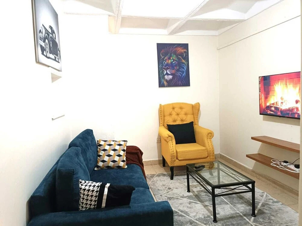 Lux Suites TRM 1 Bedroom Apartments