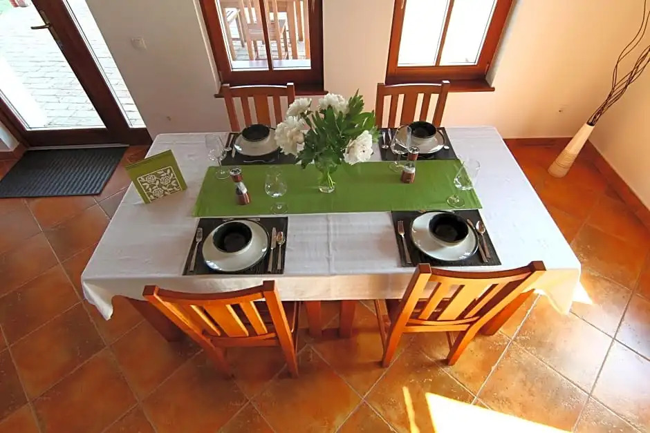 Bibic Nature Lodge