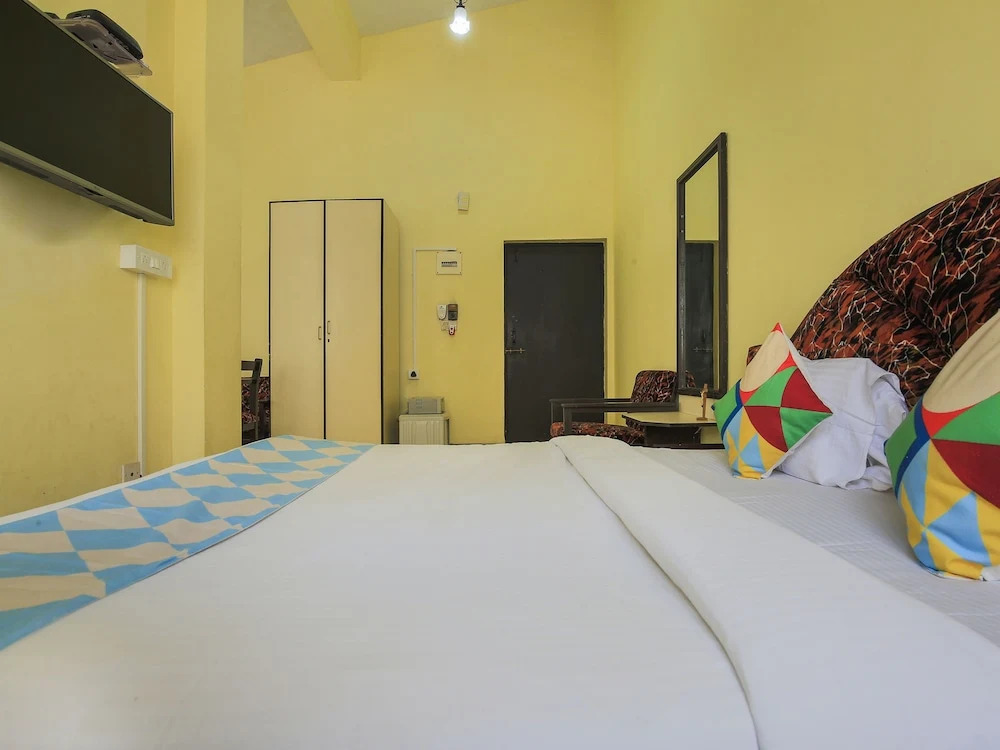 OYO 15110 Home Elegant Studio Calangute