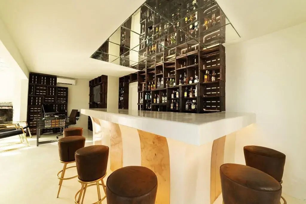 PAIISE Hotels