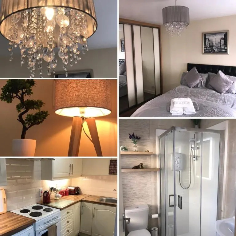 Trinity Apartments - 2c 1-Bed Apt King or Twin Beds