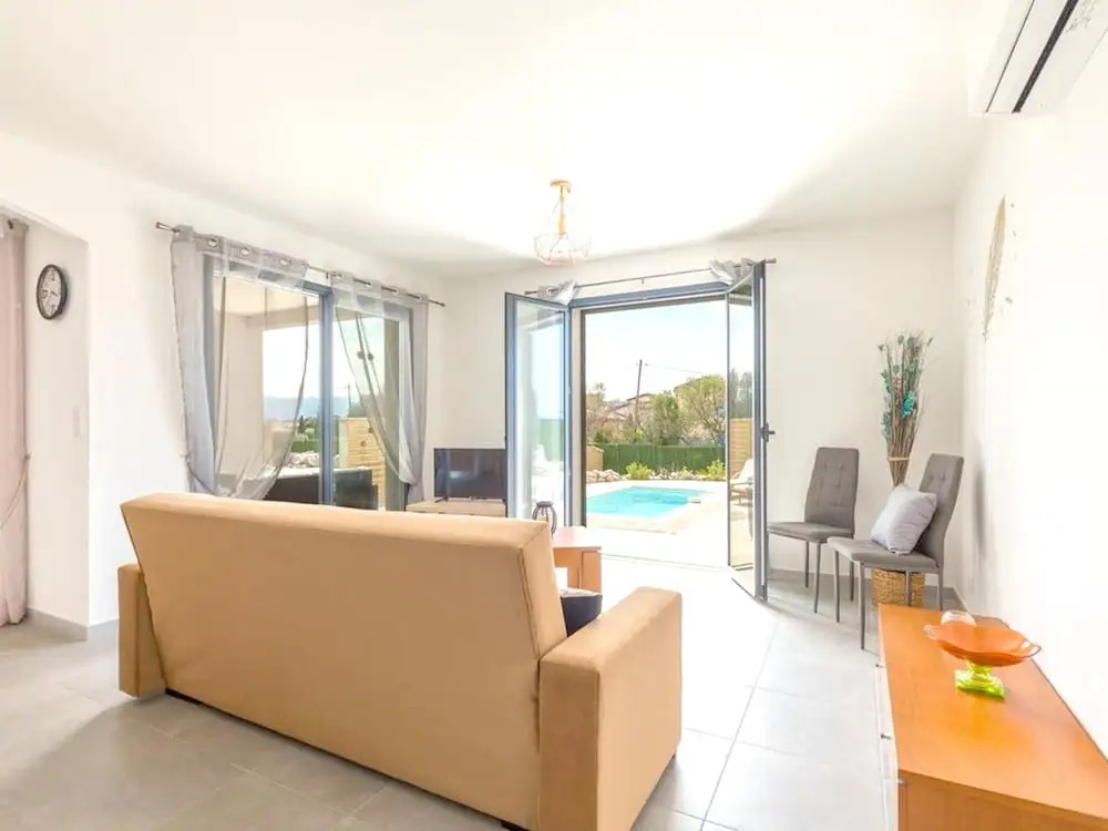 Villa With 2 Bedrooms in Palasca, With Wonderful Mountain View, Private Pool, Furnished Garden - 100 m From the Beach