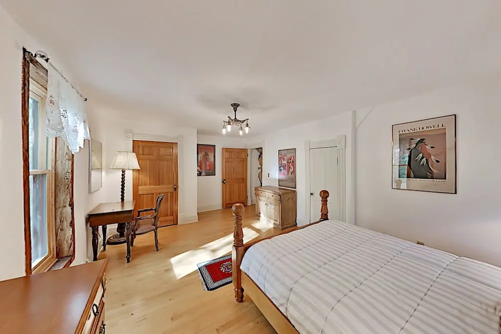 4BR Luxury Log - 4 Br Home