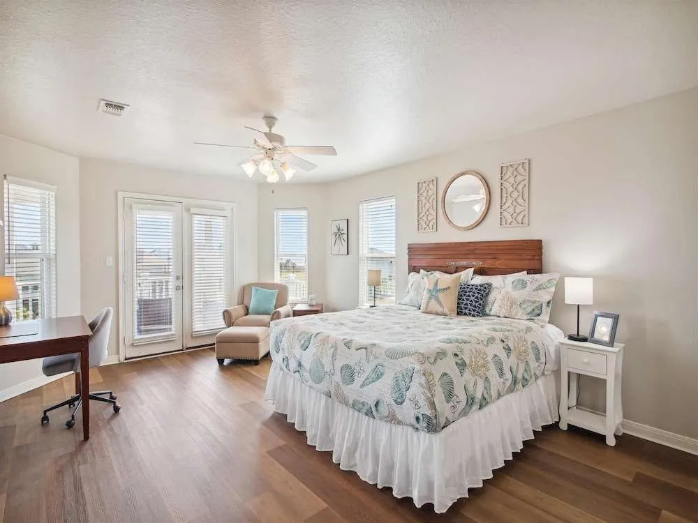Vitamin Sea Retreat by Ryson Vacation Rentals