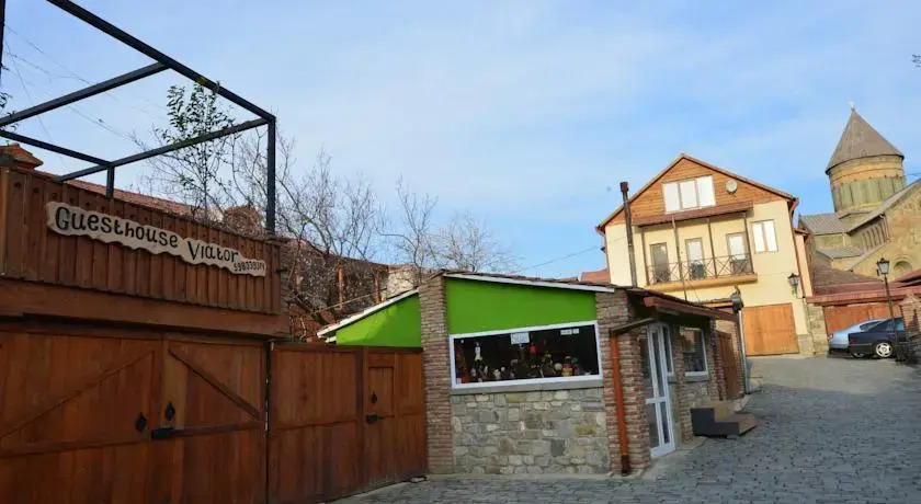 Viator Guest House