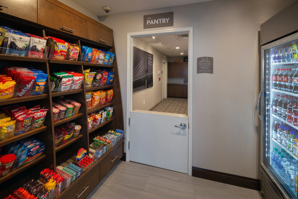 Staybridge Suites - Phoenix - Biltmore Area by IHG