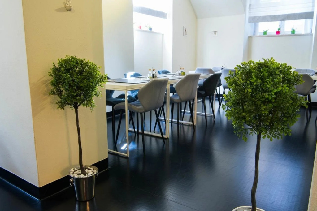 Home Aparthotel
