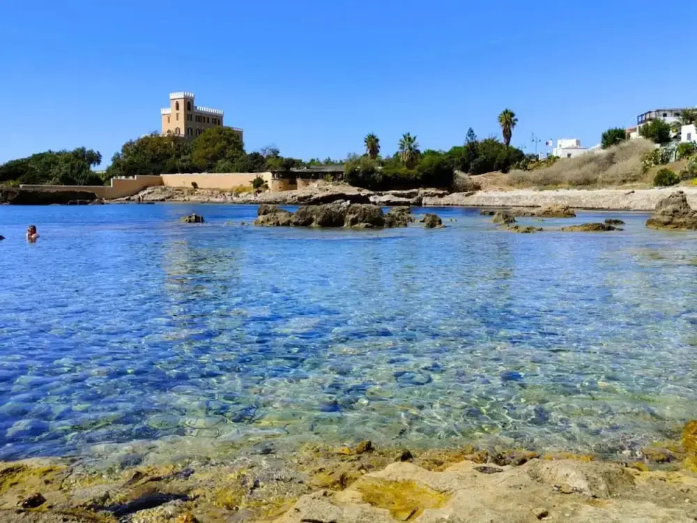 Cozy Apartment Near Alghero's Seafront