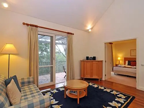 Villa 1br Merlot Villa located within Cypress Lakes Resort