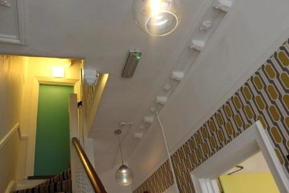 Croydon Hotel