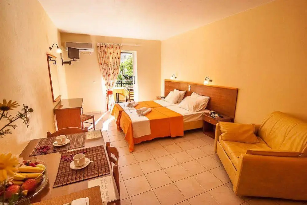 Clio Aparthotel
