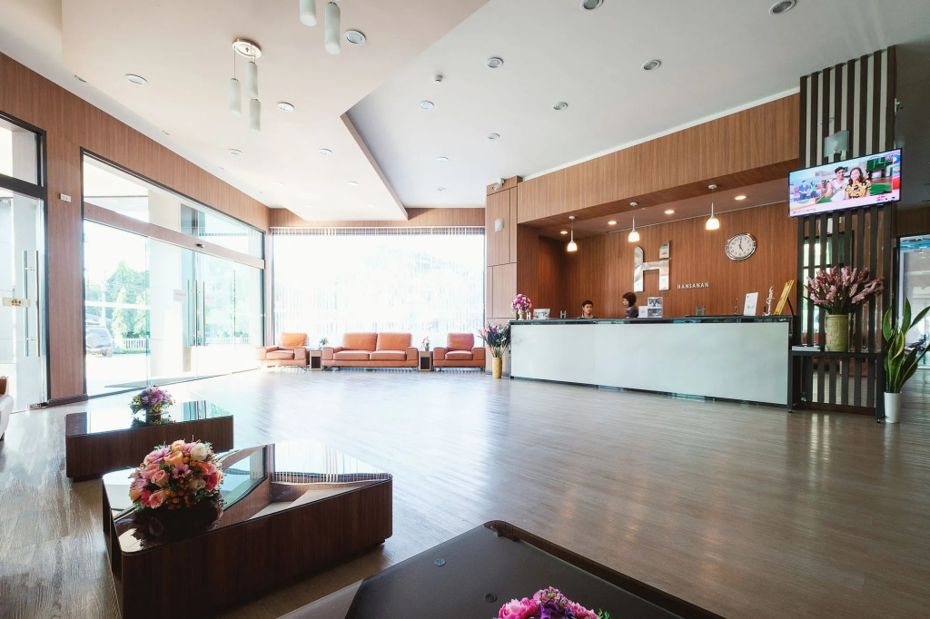 Hansanan Hotel
