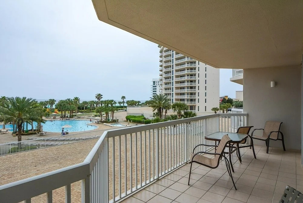 The Crown 3 Bedrooms 3 Bathrooms Condo