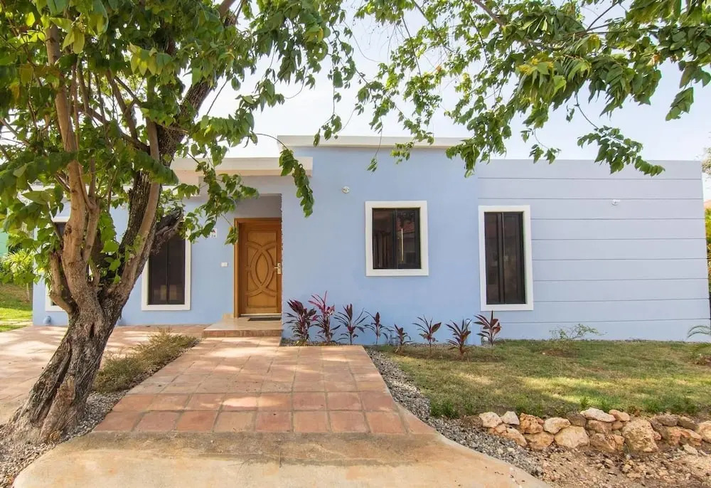 Two Bedroom Just Build Quiet and Private