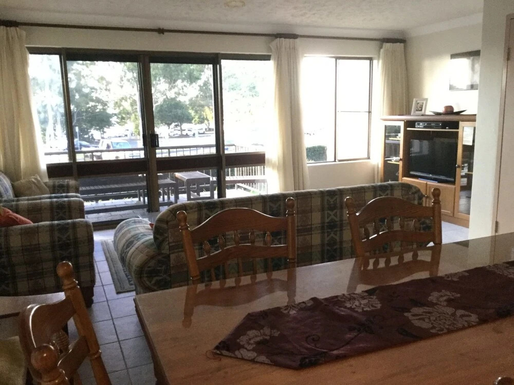 Tradewinds, Unit 2/110 Victoria Parade
